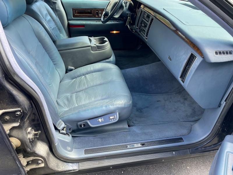Продажа на аукционе авто 1995 Cadillac Fleetwood, vin: 1G6DW52P2SR713426, номер лота: 77160885