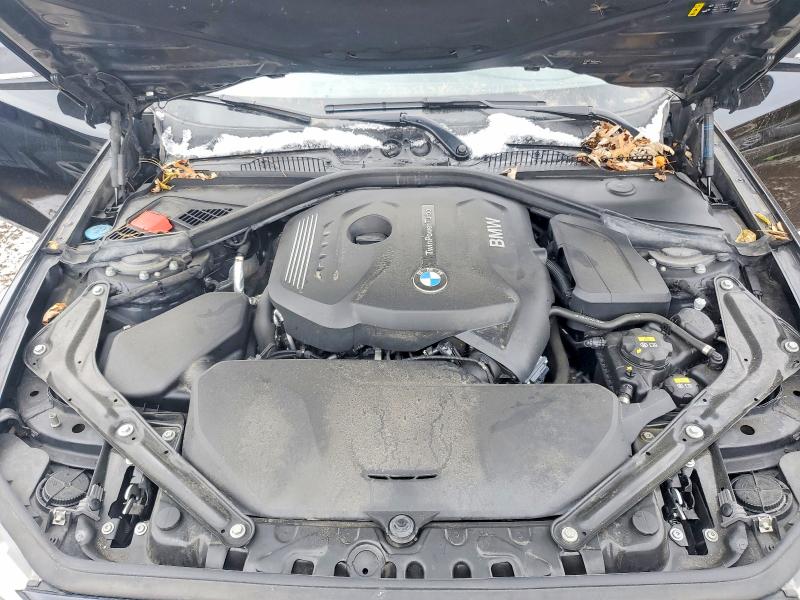 75851205 :رقم المزاد ، WBA2M9C38HV717538 vin ، 2017 Bmw Motorrad 230xi مزاد بيع