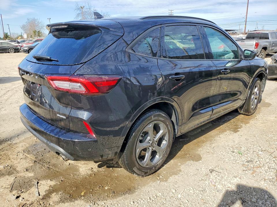 76433705 :رقم المزاد ، 1FMCU9MN5RUA64175 vin ، 2024 Ford Escape St مزاد بيع