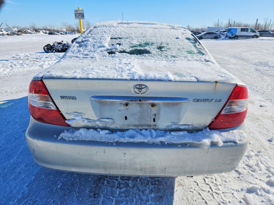 76669515 :رقم المزاد ، JTDBE32K320069231 vin ، 2002 Toyota Camry مزاد بيع