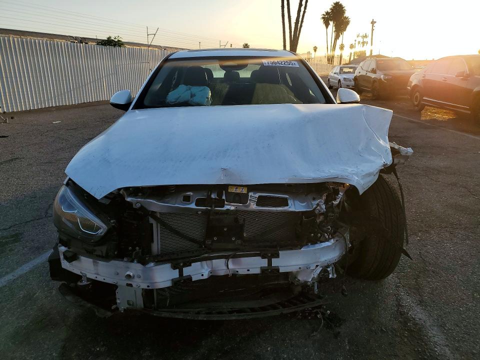 75642255 :رقم المزاد ، W1KAF4HBXSR258434 vin ، 2025 Mercedes-benz C مزاد بيع
