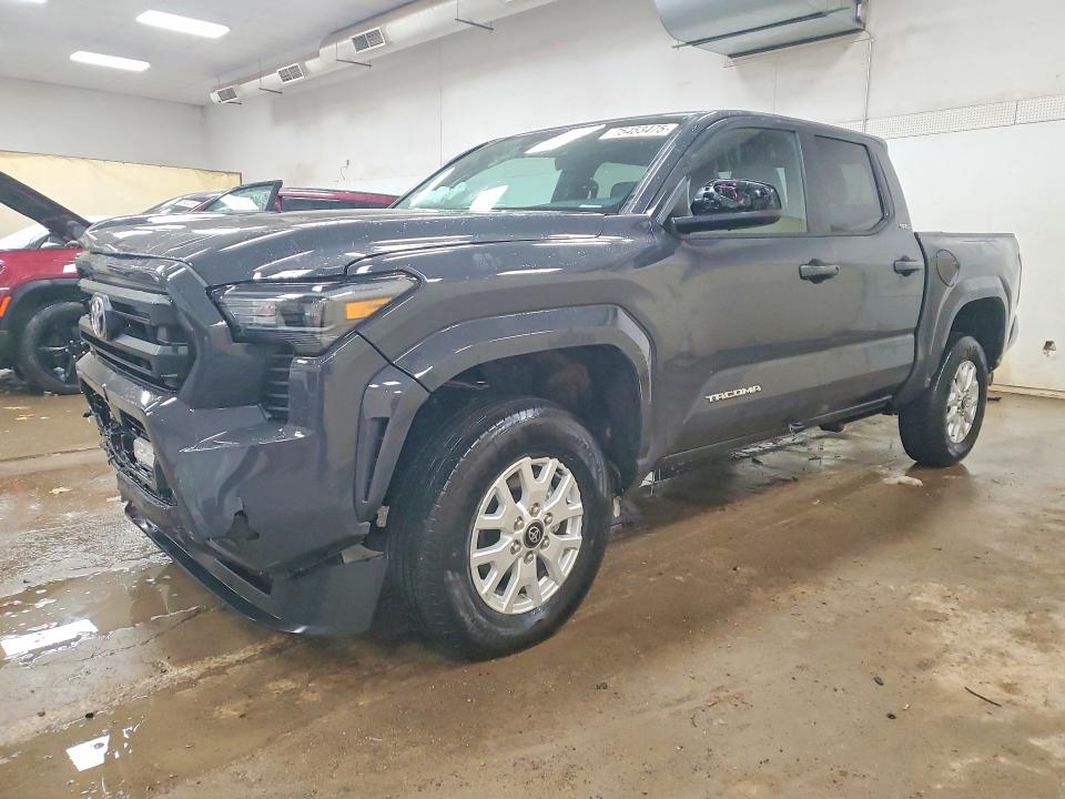 Продаж на аукціоні авто 2025 Toyota Tacoma, vin: 3TMLB5JN7SM194136, номер лоту: 75453475