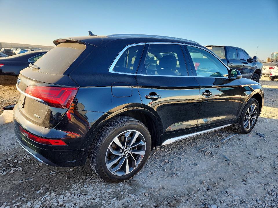 Продаж на аукціоні авто 2021 Audi Q5, vin: WA1BAAFY7M2106636, номер лоту: 75675385