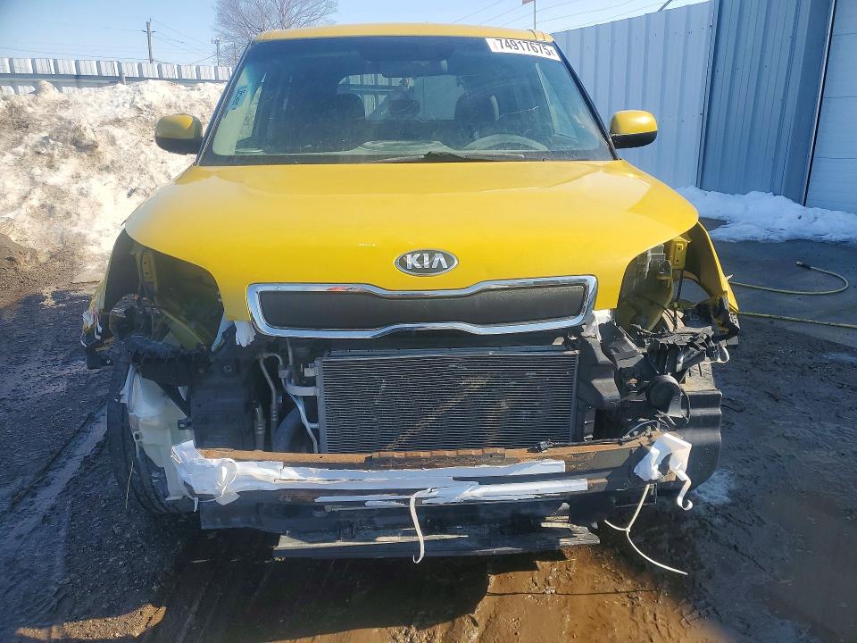 74917675 :رقم المزاد ، KNDJN2A2XG7240837 vin ، 2016 Kia Soul مزاد بيع