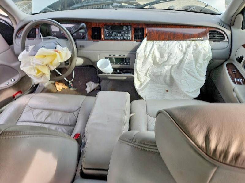 77379095 :رقم المزاد ، 1LNHM81W1YY900195 vin ، 2000 Lincoln Town Car مزاد بيع