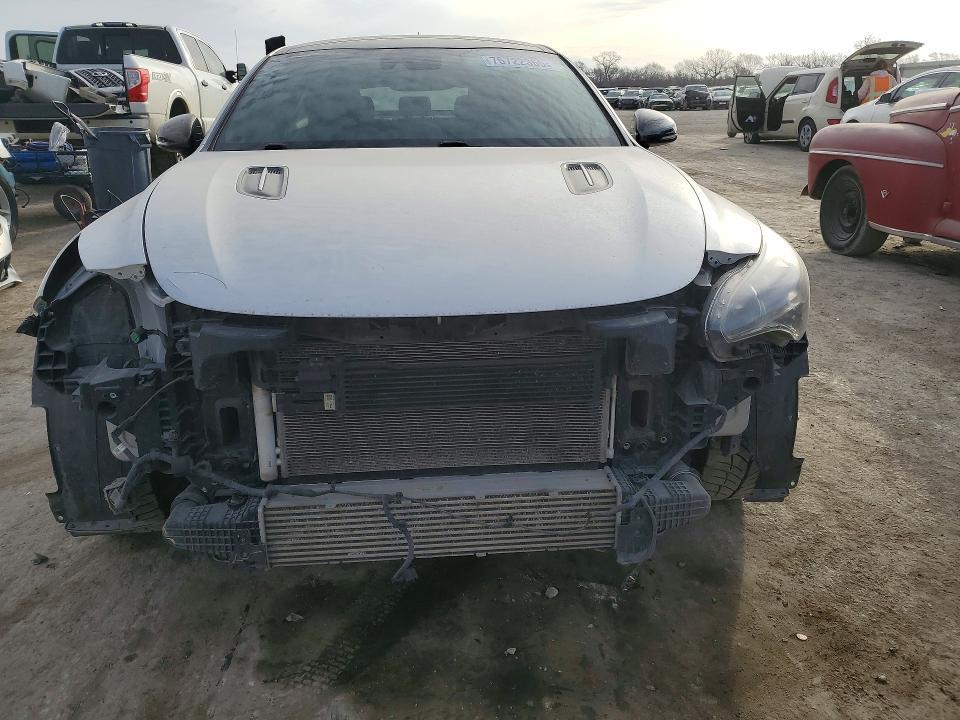 76722365 :رقم المزاد ، KNAE55LC6J6026950 vin ، 2018 Kia Stinger مزاد بيع