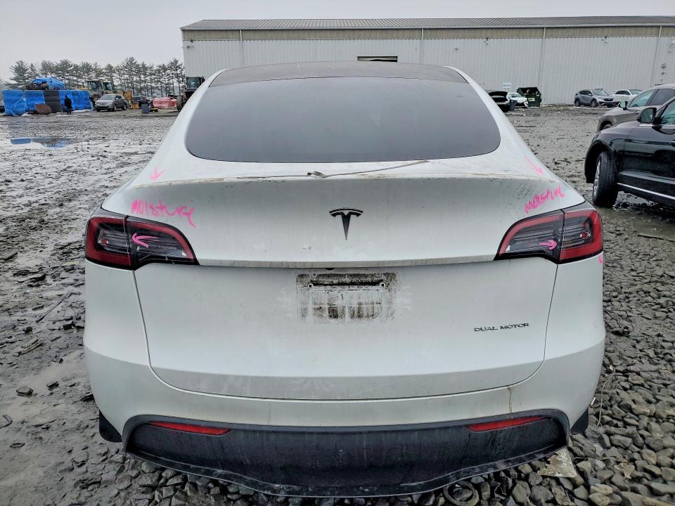 76759335 :رقم المزاد ، 7SAYGDEE8PA093243 vin ، 2023 Tesla Model Y مزاد بيع