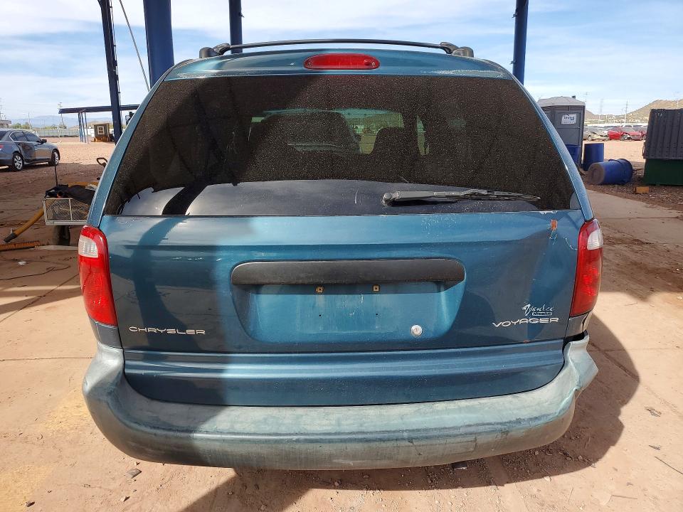 78144505 :رقم المزاد ، 1C4GJ25302B529501 vin ، 2002 Chrysler Voyager مزاد بيع