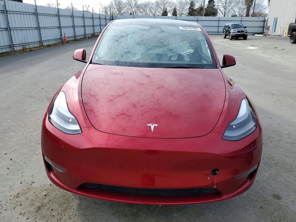 Продаж на аукціоні авто 2025 Tesla Model Y, vin: 7SAYGDEE9SF280275, номер лоту: 76579195