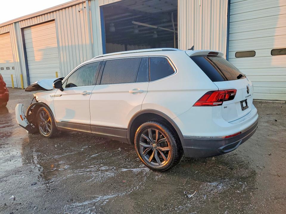 Продаж на аукціоні авто 2022 Volkswagen Tiguan, vin: 3VV3B7AX3NM093131, номер лоту: 79405425