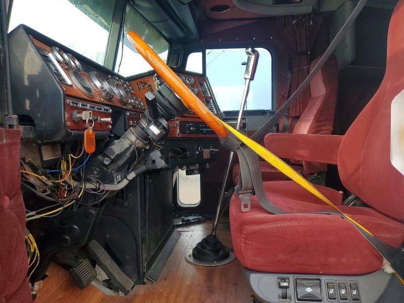 Продаж на аукціоні авто 1998 Freightliner Fld120, vin: 1FUPCSEB4WL924548, номер лоту: 76054875