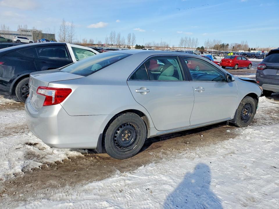 2014 Toyota Camry მანქანა იყიდება აუქციონზე, vin: 4T1BF1FK4EU377514, აუქციონის ნომერი: 99759255