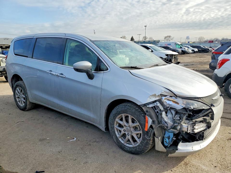 75381895 :رقم المزاد ، 2C4RC1CG6PR549277 vin ، 2023 Chrysler Voyager مزاد بيع