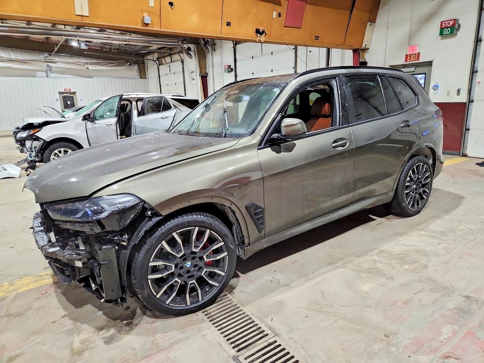 77672525 :رقم المزاد ، 5UX23EU01R9S38938 vin ، 2024 Bmw X5 مزاد بيع
