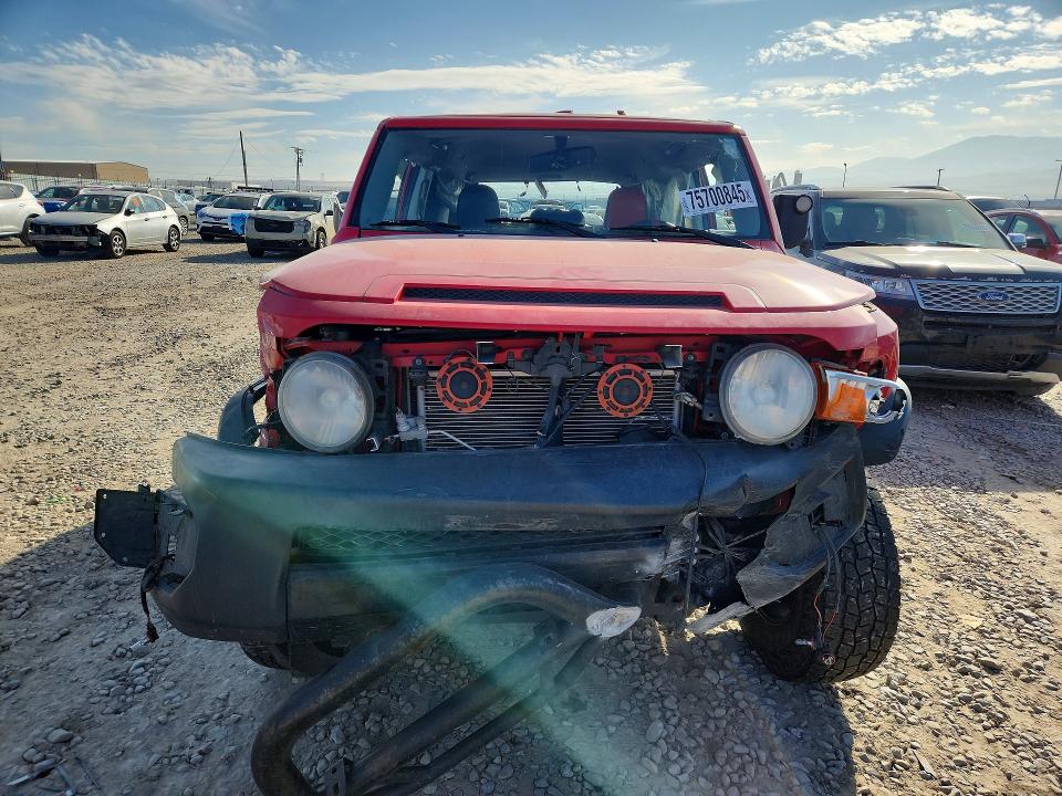 Продажа на аукционе авто 2012 Toyota Fj Cruiser, vin: JTEBU4BF6CK142489, номер лота: 75700845