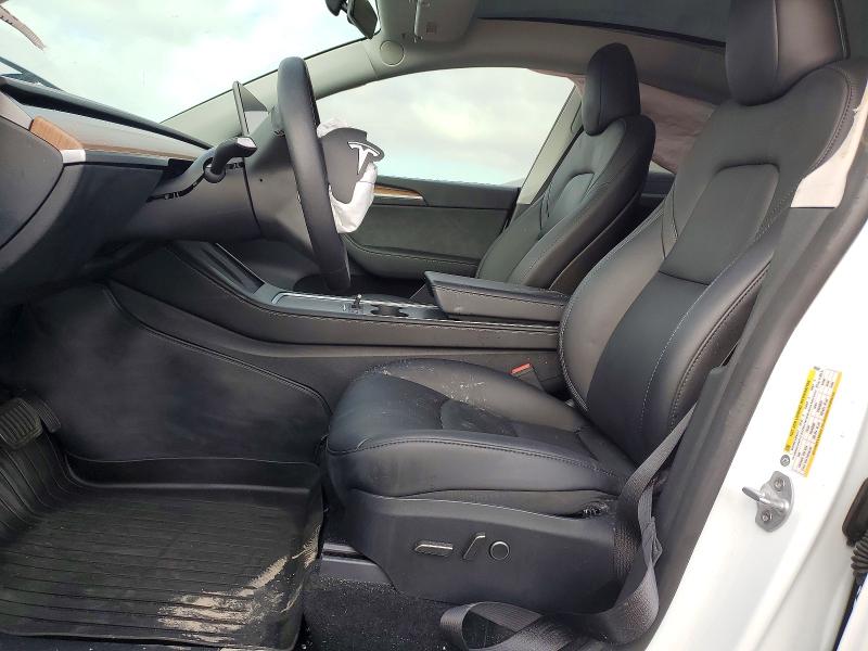 2024 Tesla Model Y მანქანა იყიდება აუქციონზე, vin: 7SAYGDEE7RF058649, აუქციონის ნომერი: 77232855
