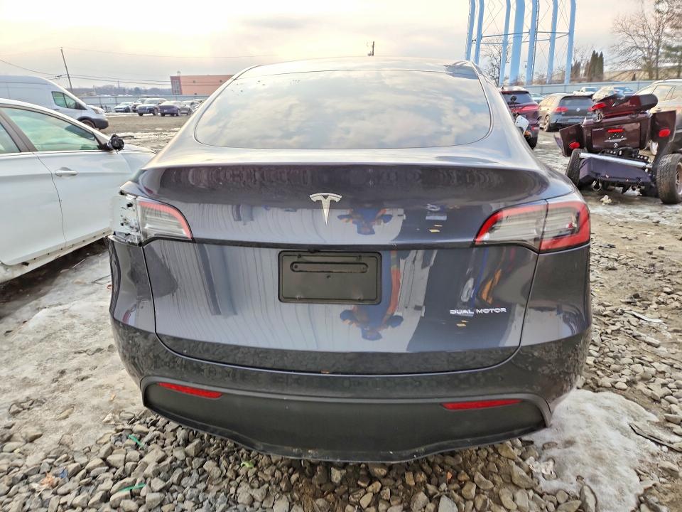 2023 Tesla Model Y მანქანა იყიდება აუქციონზე, vin: 7SAYGDEE2PA193239, აუქციონის ნომერი: 77164025