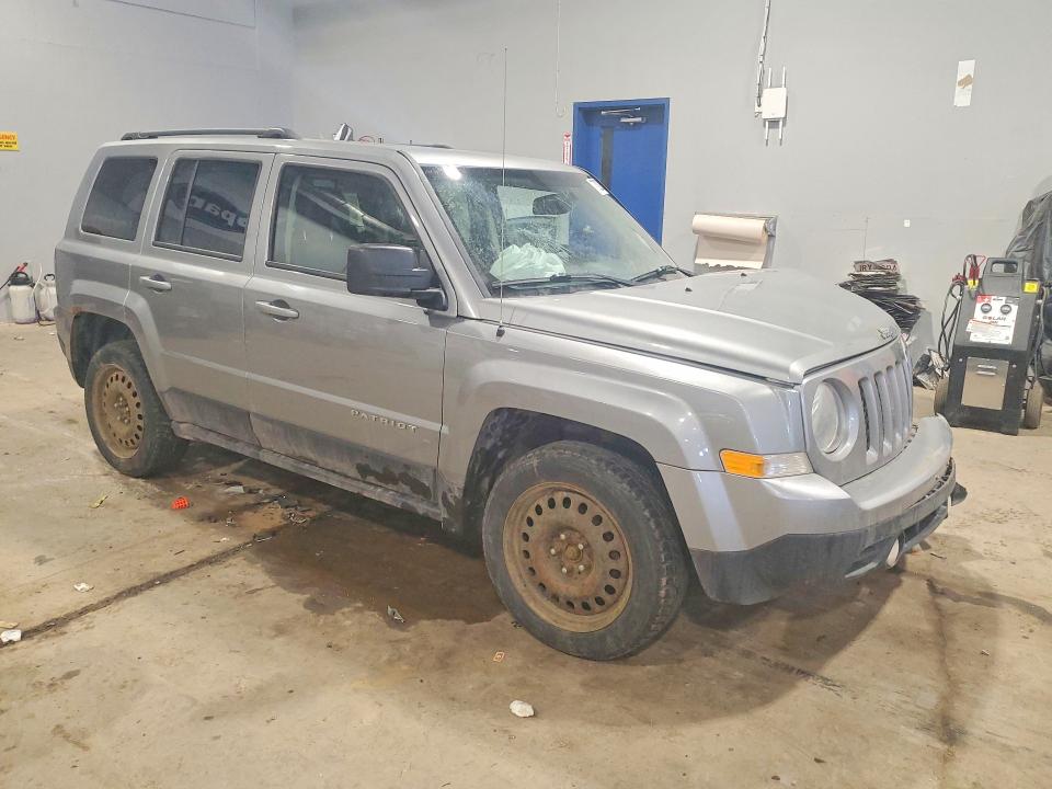 2015 Jeep Patriot მანქანა იყიდება აუქციონზე, vin: 1C4NJRAB3FD338985, აუქციონის ნომერი: 77823025