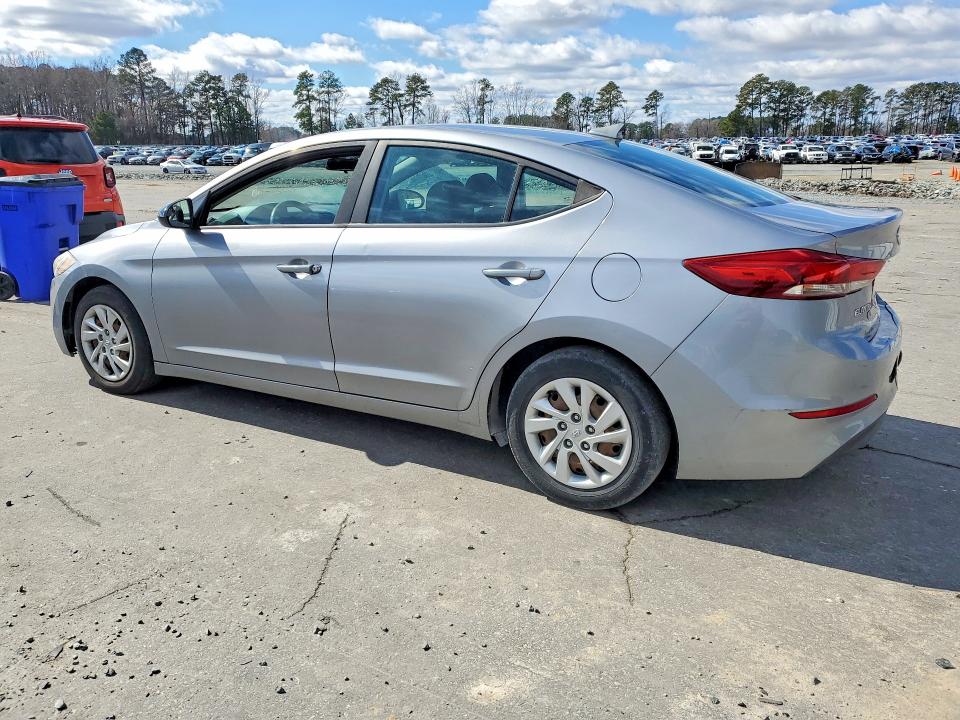 2017 Hyundai Elantra მანქანა იყიდება აუქციონზე, vin: 5NPD74LFXHH067031, აუქციონის ნომერი: 77501235
