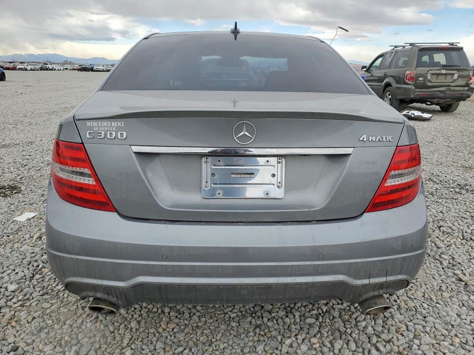 Продаж на аукціоні авто 2013 Mercedes-benz C, vin: WDDGF8AB7DR288456, номер лоту: 75674775