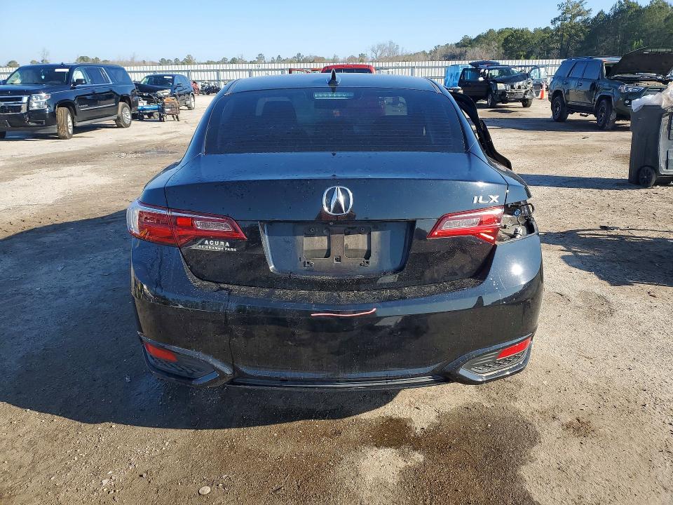 76134135 :رقم المزاد ، 19UDE2F72JA004907 vin ، 2018 Acura Ilx مزاد بيع