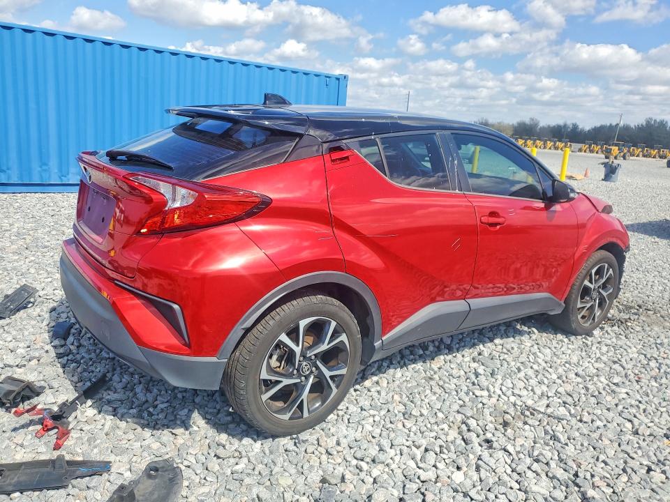 77877605 :رقم المزاد ، NMTKHMBX9LR107387 vin ، 2020 Toyota C-hr مزاد بيع