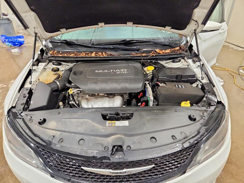77219265 :رقم المزاد ، 1C3CCCBB2FN554578 vin ، 2015 Chrysler 200 مزاد بيع
