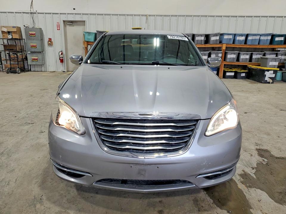 Продажа на аукционе авто 2014 Chrysler 200, vin: 1C3CCBCG9EN111976, номер лота: 78216785