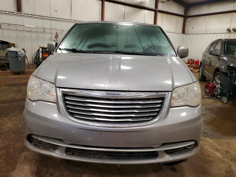2014 Chrysler Town & Country მანქანა იყიდება აუქციონზე, vin: 2C4RC1CG9ER251500, აუქციონის ნომერი: 77901015