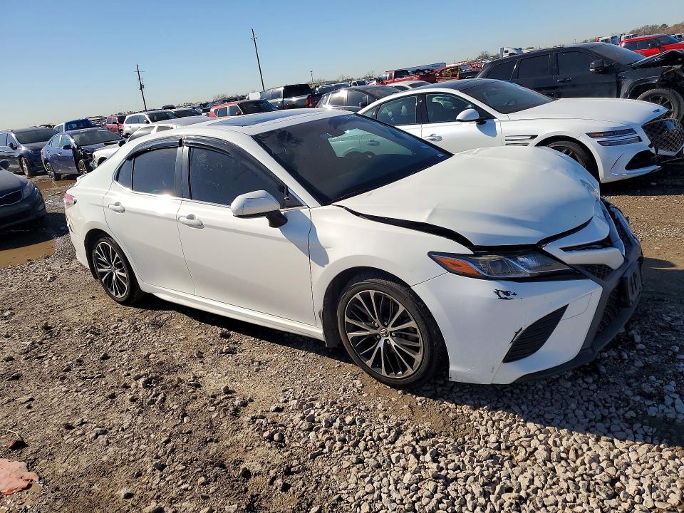 Продаж на аукціоні авто 2018 Toyota Camry, vin: JTNB11HK4J3048436, номер лоту: 76381345