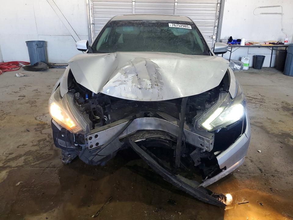 2016 Nissan Altima მანქანა იყიდება აუქციონზე, vin: 1N4AL3AP7GC199359, აუქციონის ნომერი: 76752985