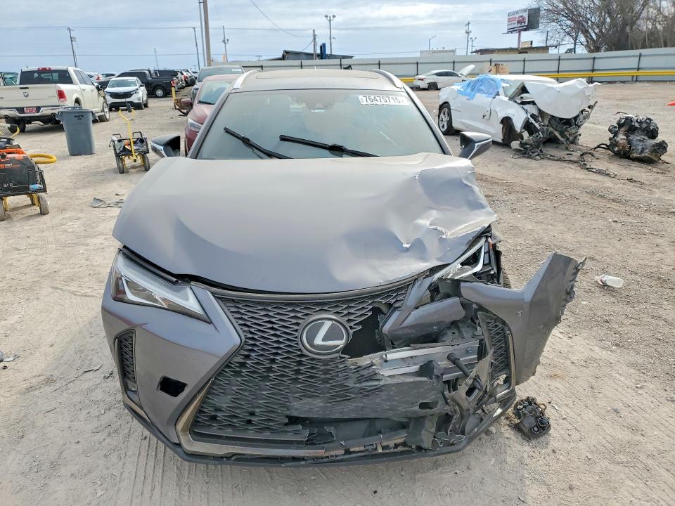 2019 Lexus Ux მანქანა იყიდება აუქციონზე, vin: JTHY3JBH9K2004704, აუქციონის ნომერი: 76475715