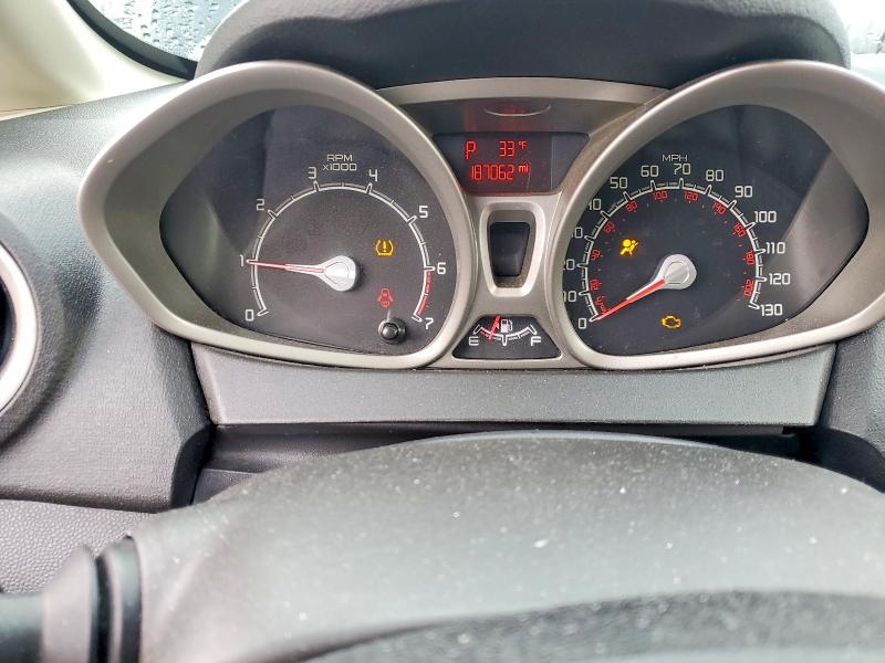 77742715 :رقم المزاد ، 3FADP4BJ5BM226132 vin ، 2011 Ford Fiesta مزاد بيع