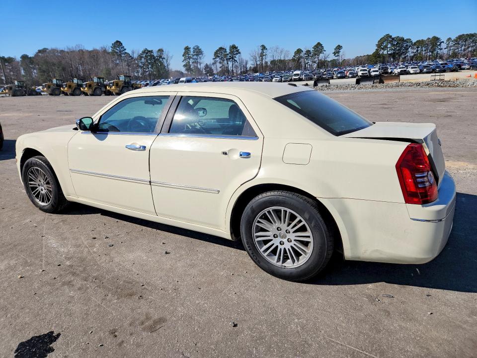 2010 Chrysler 300 მანქანა იყიდება აუქციონზე, vin: 2C3CA5CV0AH185277, აუქციონის ნომერი: 76524175