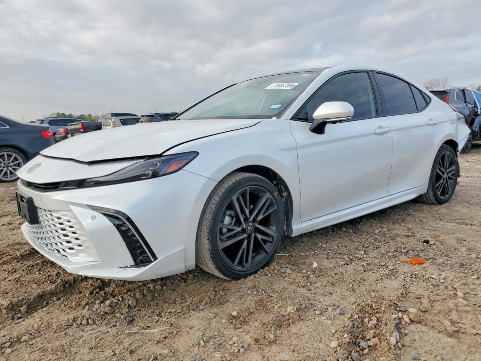 78057095 :رقم المزاد ، 4T1DAACKXSU083154 vin ، 2025 Toyota Camry مزاد بيع