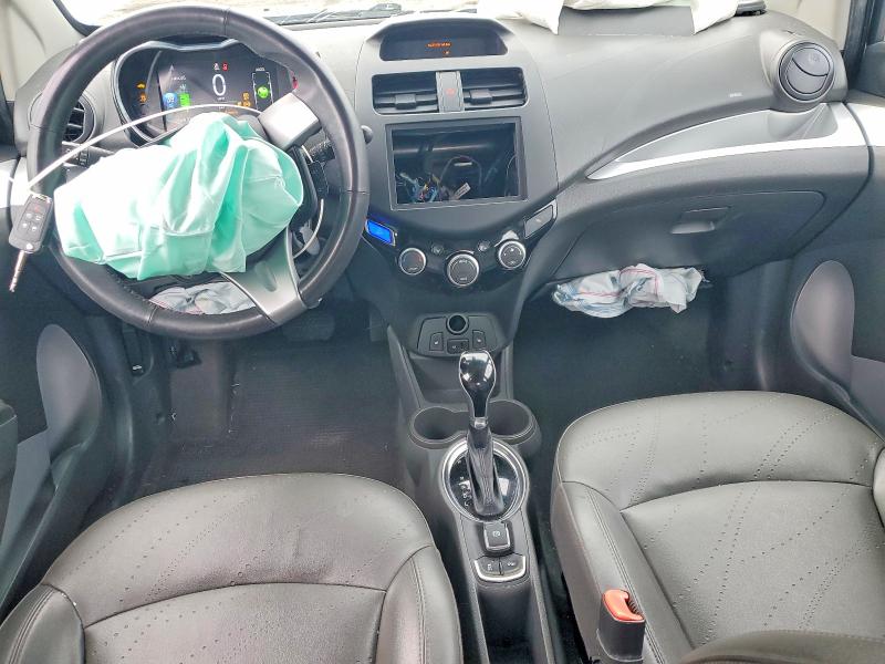 2015 Chevrolet Spark Ev მანქანა იყიდება აუქციონზე, vin: KL8CL6S08FC818838, აუქციონის ნომერი: 78622895