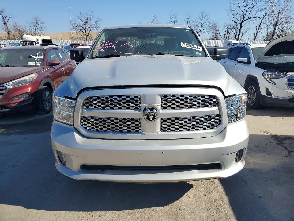 Продажа на аукционе авто 2019 Ram 1500 Classic, vin: 1C6RR7FGXKS542585, номер лота: 77292825