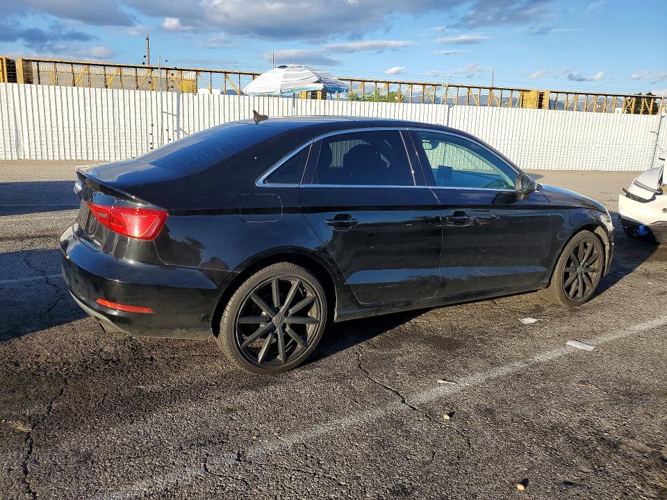 2015 Audi A3 მანქანა იყიდება აუქციონზე, vin: WAUEFGFF9F1136992, აუქციონის ნომერი: 77905955