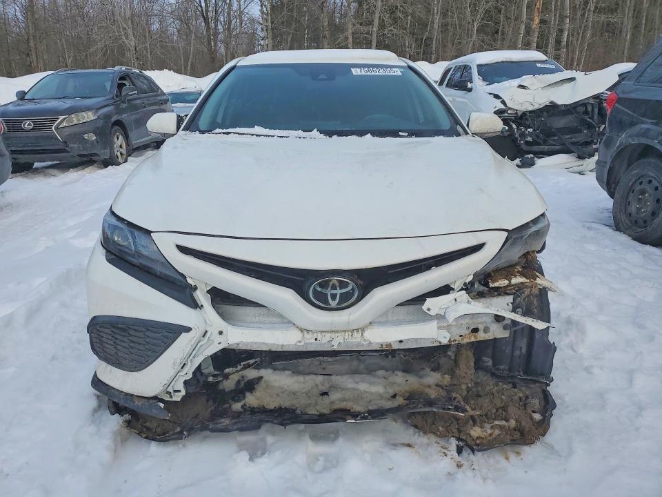 Продажа на аукционе авто 2024 Toyota Camry, vin: 4T1G11AK8RU243851, номер лота: 75862355