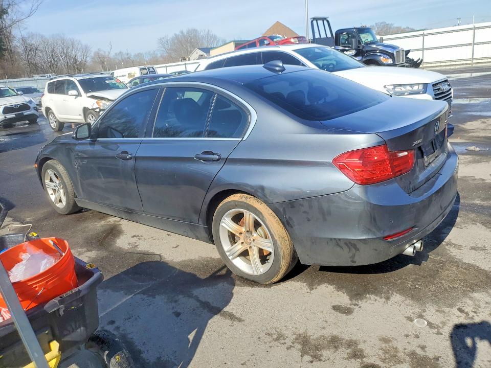2015 Bmw 328 მანქანა იყიდება აუქციონზე, vin: WBA3B3G50FNR85967, აუქციონის ნომერი: 79206765