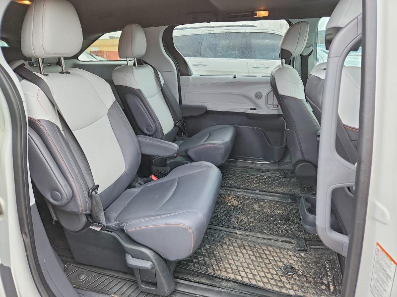 78866505 :رقم المزاد ، 5TDGSKFCXRS152688 vin ، 2024 Toyota Sienna مزاد بيع