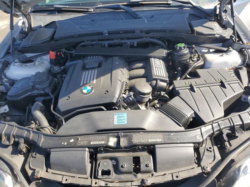 2010 Bmw 1 Series მანქანა იყიდება აუქციონზე, vin: WBAUN1C52AVH82127, აუქციონის ნომერი: 78378805