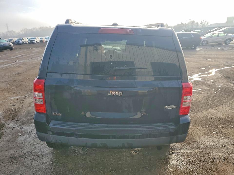 Продажа на аукционе авто 2016 Jeep Patriot, vin: 1C4NJPFA2GD582486, номер лота: 77647745