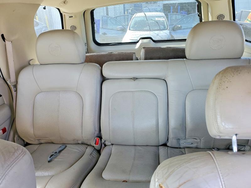 2002 Cadillac Escalade მანქანა იყიდება აუქციონზე, vin: 1GYEC63T72R255176, აუქციონის ნომერი: 76570455