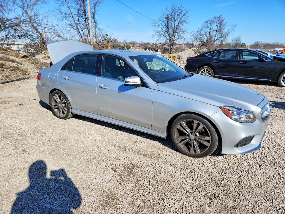 2014 Mercedes-benz E მანქანა იყიდება აუქციონზე, vin: WDDHF5KB2EA835375, აუქციონის ნომერი: 75225595