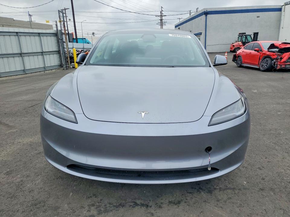 Продажа на аукционе авто 2025 Tesla Model 3, vin: 5YJ3E1EA0SF900049, номер лота: 76849865