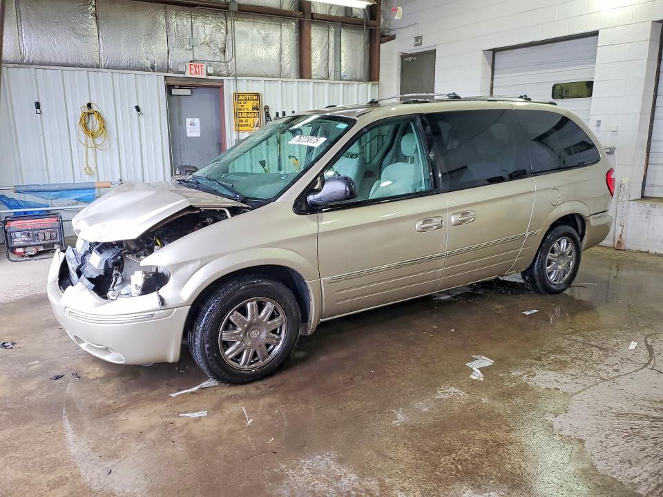 2005 Chrysler Town & Country მანქანა იყიდება აუქციონზე, vin: 2C8GP64L85R130251, აუქციონის ნომერი: 76225875