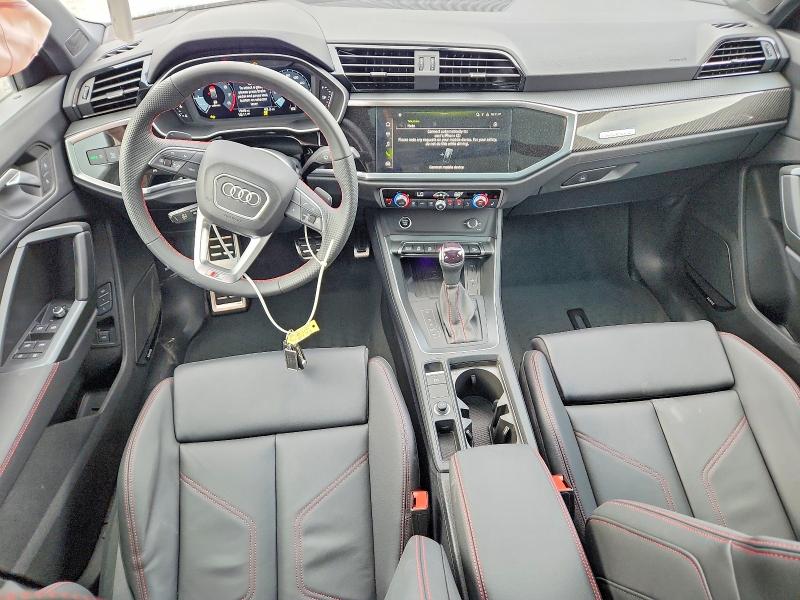 77800995 :رقم المزاد ، WA1EECF30S1108376 vin ، 2025 Audi Q3 مزاد بيع