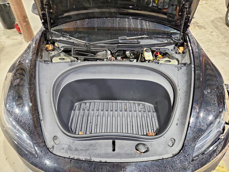 2025 Tesla Model 3 მანქანა იყიდება აუქციონზე, vin: 5YJ3E1ET1SF931943, აუქციონის ნომერი: 78223485