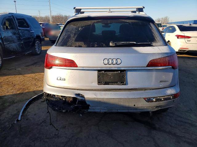 76986025 :رقم المزاد ، WA1EAAFY4N2100291 vin ، 2022 Audi Q5 مزاد بيع